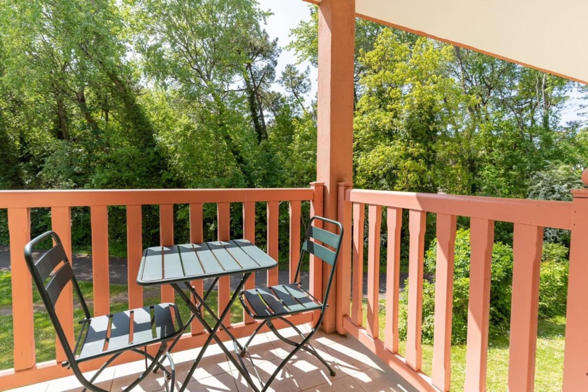 Beautiful Flat With Swimming Pool Tennis Court And Private Car Parking 109 Apartamento Le Touquet